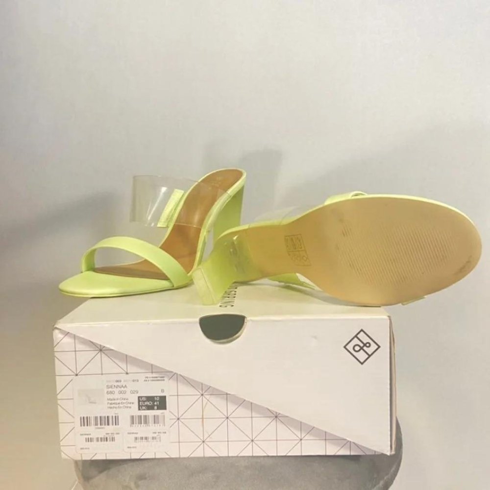 Call it Spring Heels - Picture 6 of 12